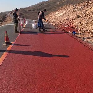 大兴安岭一是彩钢瓦喷漆翻新，地面喷涂